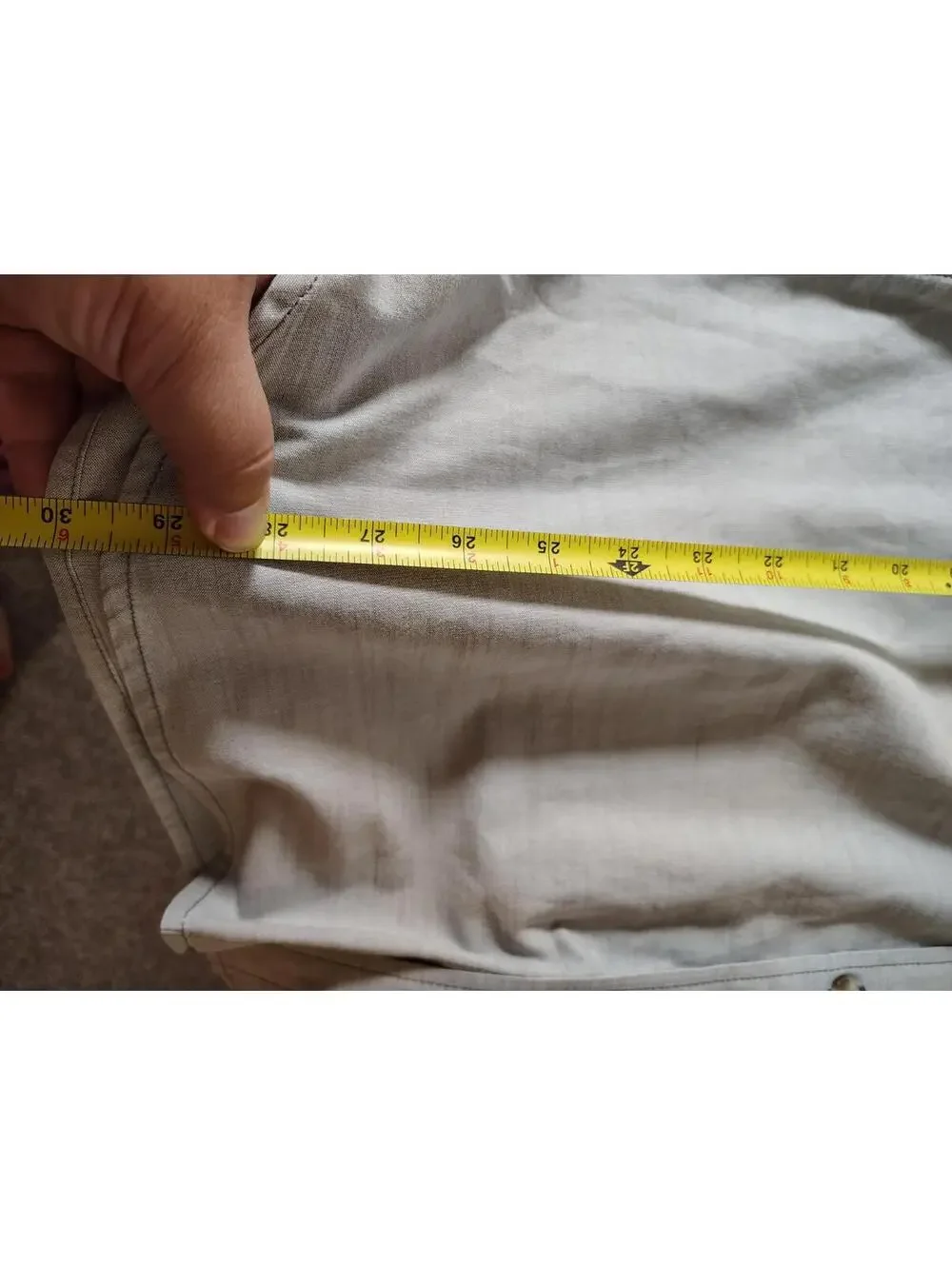 The North Face Long Sleve Button down collar Gray Mens shirt Sz Large